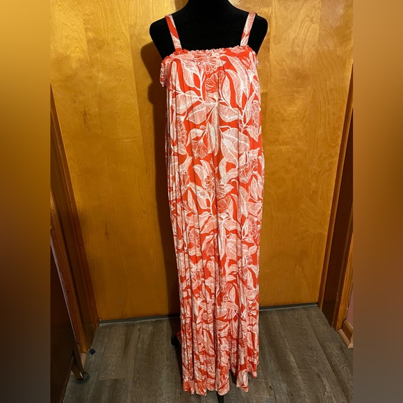 Serra Dresses & Skirts - Serra Large Orange and White Floral Maxi Dress